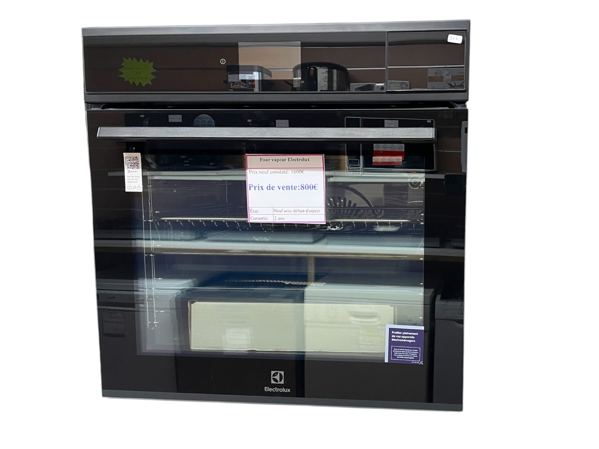 Four vapeur Electrolux Neuf EAO9S3XH