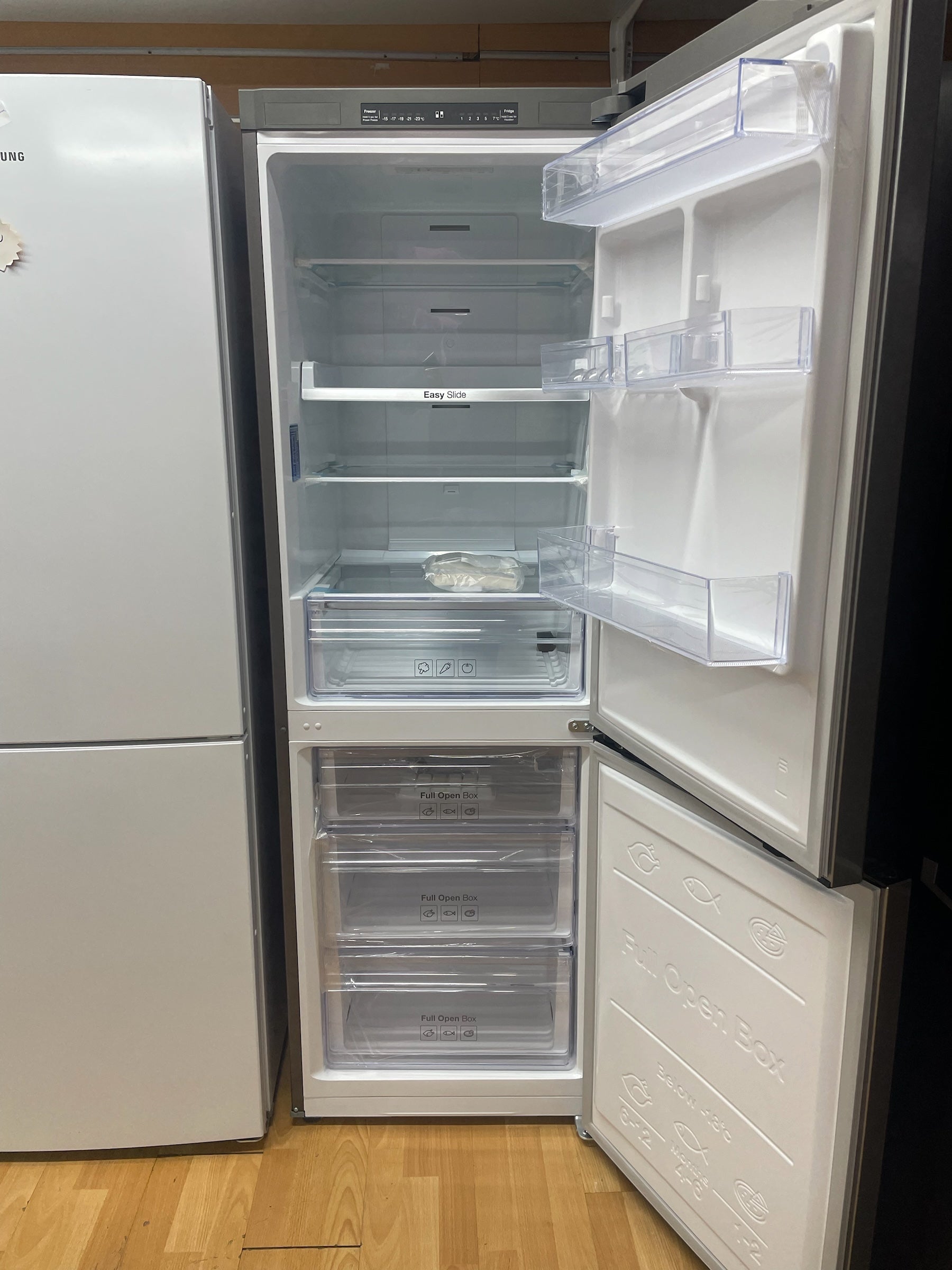 Frigo congélateur Samsung RB30j3000SA Neuf