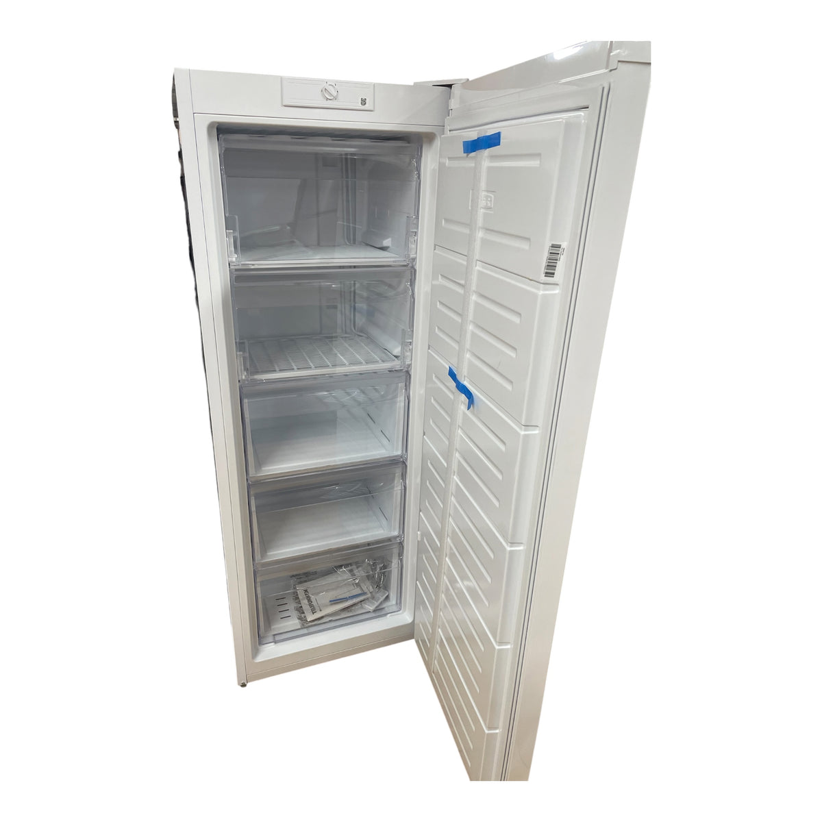 Congélateur armoire Telefunken C2441EW Neuf